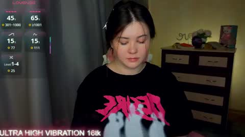 mili online show from August 12, 3:36 pm