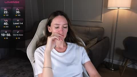 Kate online show from August 7, 9:31 am