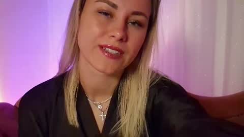 Emily online show from July 21, 9:00 am