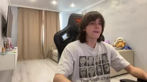 cutiedutee online show from August 7, 8:36 am