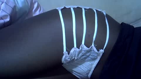 cutiehanish4 online show from August 12, 5:10 am