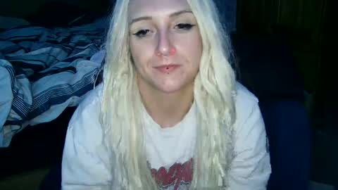 cutiiekaylss online show from August 5, 2:48 pm