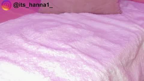 Hannah online show from August 6, 10:53 pm