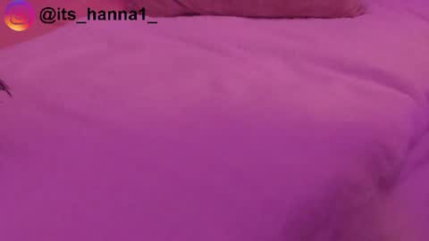 Hannah online show from August 9, 2:56 am