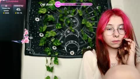 cuttiepink online show from August 7, 8:42 pm
