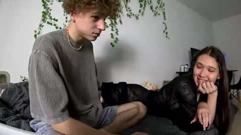 cutton_candy online show from September 7, 1:06 pm