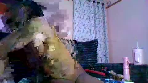 cutty_teshy online show from August 10, 9:44 am