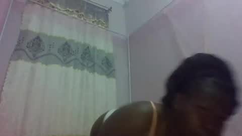Cuty online show from May 13, 3:06 am