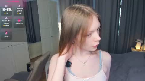 Anne online show from August 13, 5:43 am