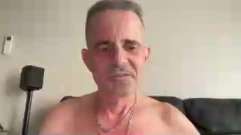 cwaddle online show from July 16, 5:36 pm