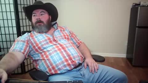 cwbyga online show from August 16, 4:16 am