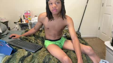 Cxbyy online show from August 6, 4:06 pm