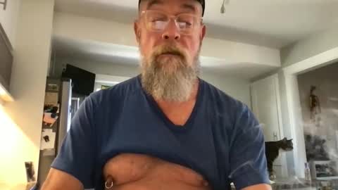 cxcdn online show from April 21, 5:27 pm
