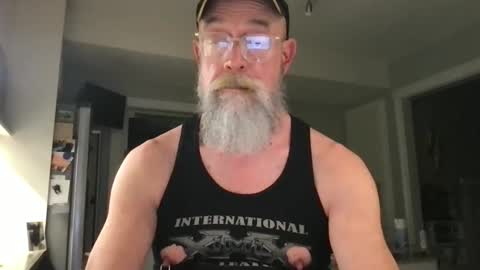 cxcdn online show from April 22, 8:17 am