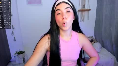 Liz online show from July 30, 11:33 pm