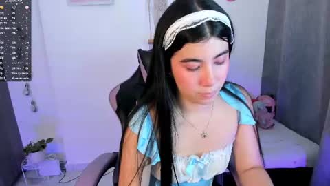 Liz online show from August 5, 10:41 pm