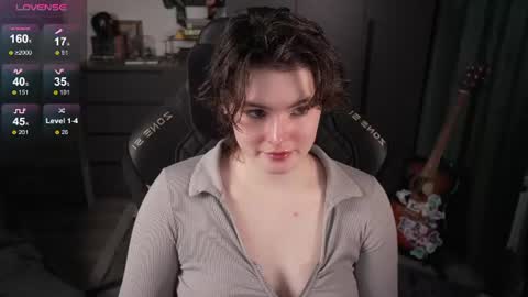 Helen online show from August 4, 2:14 pm