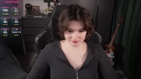 Helen online show from August 13, 8:34 pm