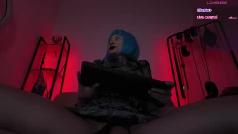 Lily Goddess online show from August 10, 3:52 am