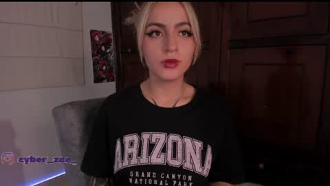  cyber zoe   online show from August 4, 1:24 am