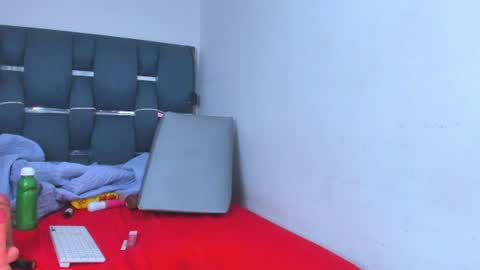 cyndycranforsquirt online show from August 7, 6:57 am