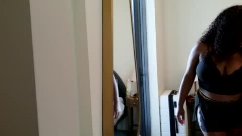 Cyndy Lou Who online show from July 15, 4:41 pm