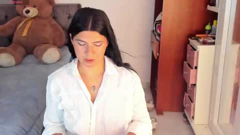 Cynthia online show from August 4, 2:03 pm