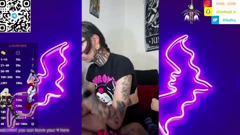 d3m0ny0_0 online show from April 15, 9:55 pm