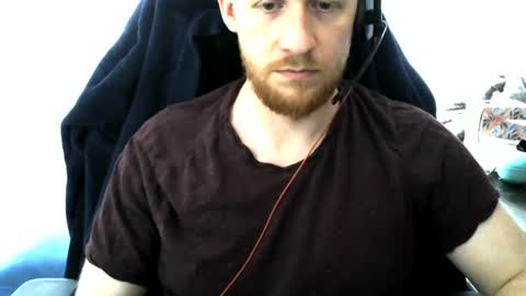 d_huws online show from August 4, 9:17 am