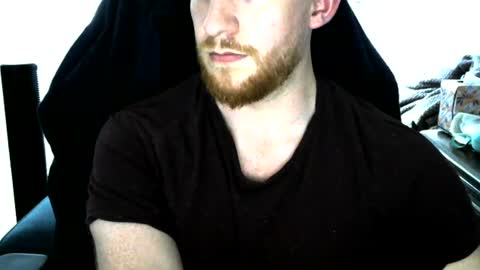 d_huws online show from August 4, 3:53 pm