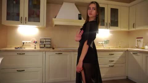 Lia online show from August 9, 12:39 pm
