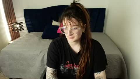 DACOTA FOX online show from August 11, 10:56 pm