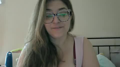 daddies_princesss online show from July 1, 1:45 pm
