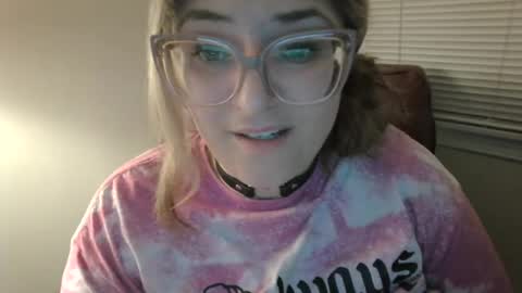 daddies_princesss online show from July 31, 3:46 am