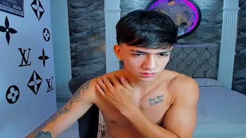 daddy_andrew_hot online show from September 6, 7:58 am