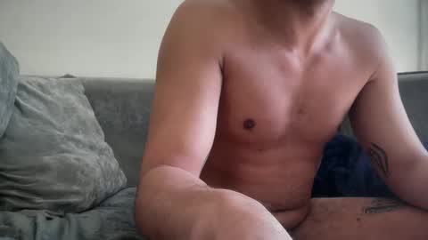 daddy_dick_4u online show from April 6, 11:03 am