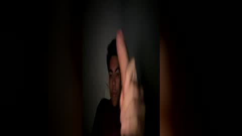daddy_long_legs25 online show from June 25, 5:10 am