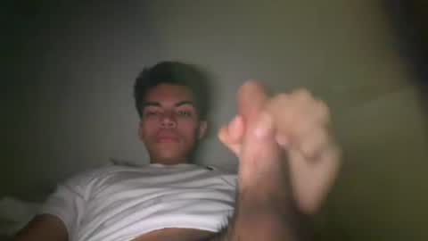 daddy_long_legs25 online show from August 14, 4:05 am