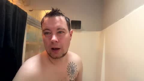 DaddyCam33 online show from April 7, 2:11 pm
