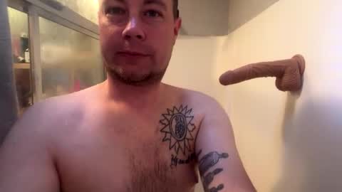 DaddyCam33 online show from April 28, 11:51 pm