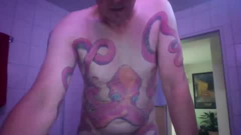 daddycomehome1 online show from August 4, 5:54 pm