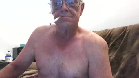 daddydave6400 online show from June 6, 1:55 am