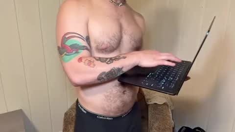 daddydaydrinkz online show from April 26, 4:52 am