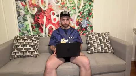 daddydaydrinkz online show from June 14, 4:09 am