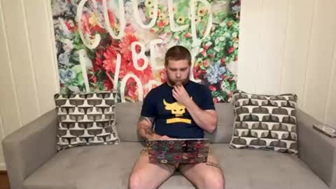 daddydaydrinkz online show from August 2, 4:30 am