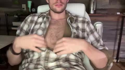 daddydoesit69 online show from May 26, 2:56 am