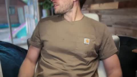 daddydoesit69 online show from August 11, 12:45 am