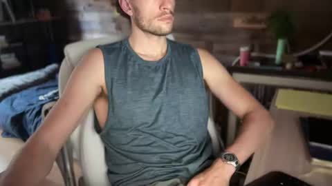 daddydoesit69 online show from August 14, 12:58 am