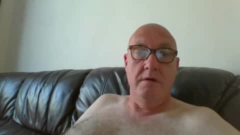 daddyhere4uall8 online show from August 2, 7:26 am