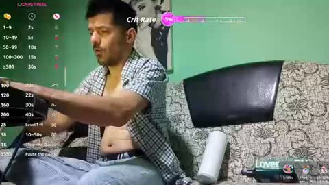 daddynextdoor86 online show from July 13, 11:43 pm